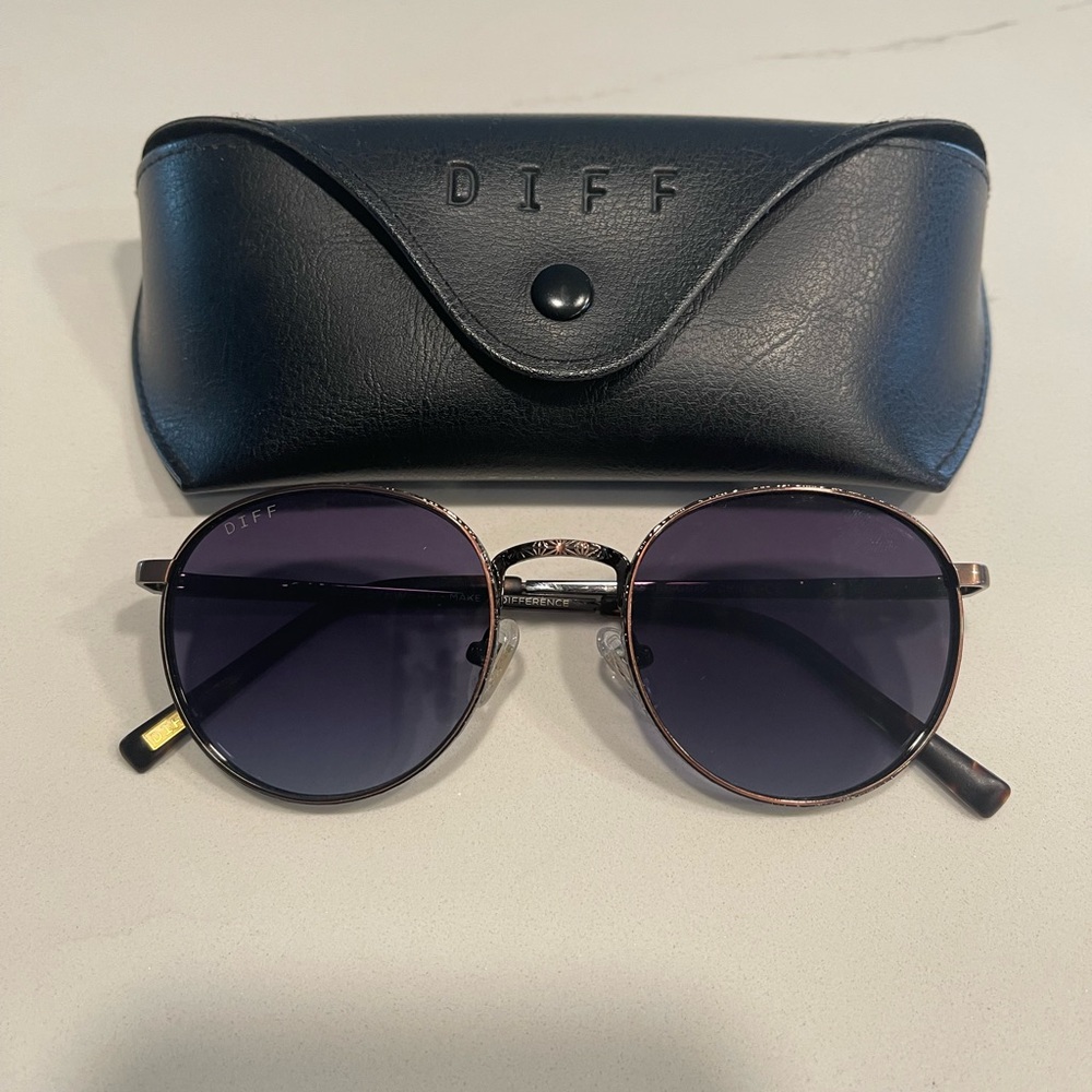 DIFF sunglasses
